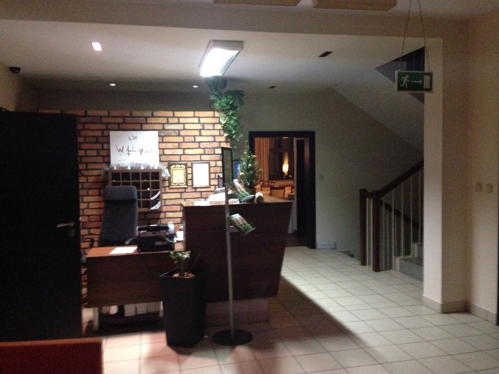 Kościerzyna 威廉斯特尼采旅馆酒店 外观 照片